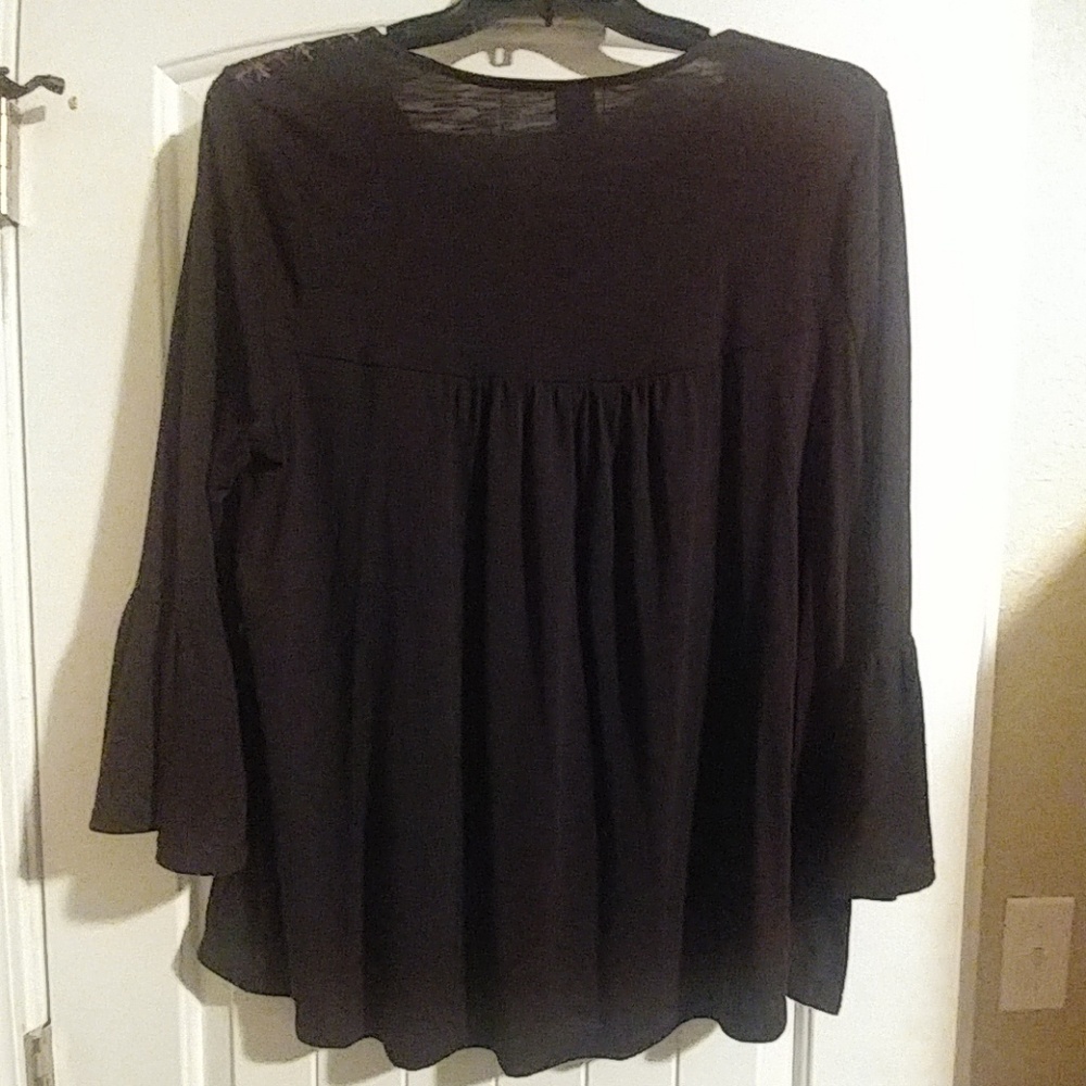 Top - Picture 2 of 2